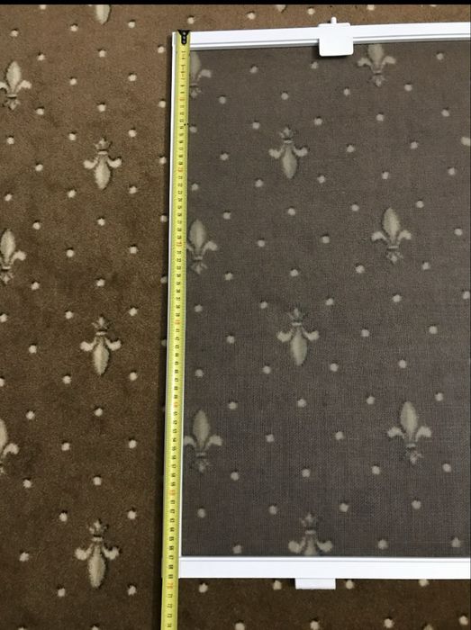 Москітна сітка на вікно