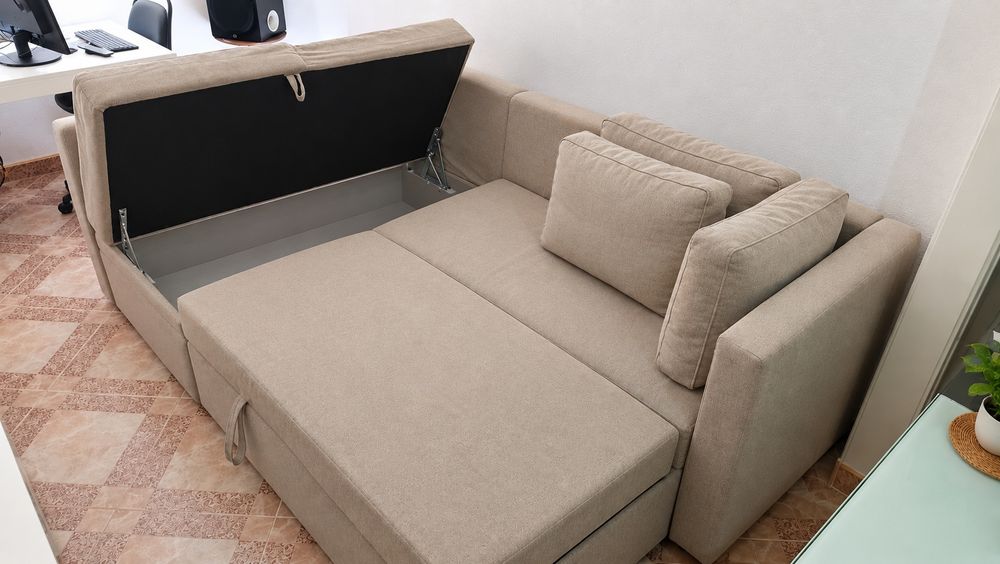 Sofá de canto com cama e baú