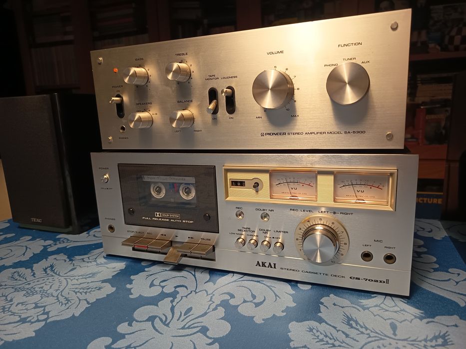 Amplificador Pioneer SA-5300 / Deck Akai CS-702DII / Colunas TEAC  TC-X350i