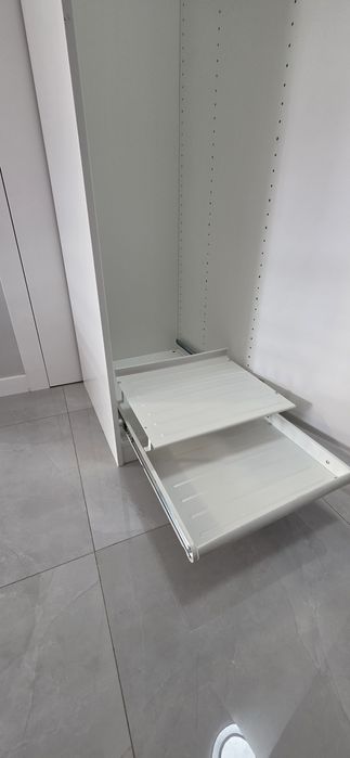 Szafa    Ikea     pax