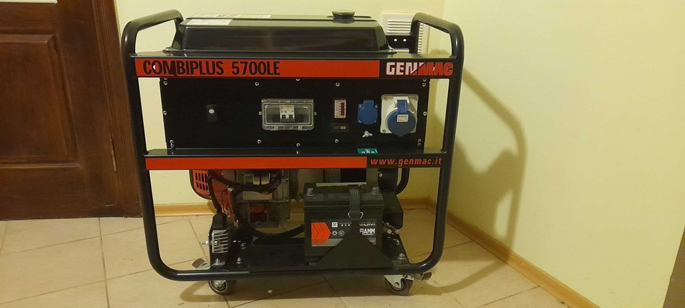 Дизельный генератор Genmac Сombiplus 5700LE (5,5 кВт)