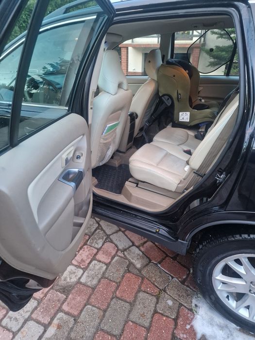 Volvo XC90 D5 185KM LIFT Xenon/Klima/ Duży Serwis