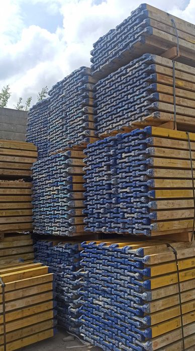 Dźwigar Belki Deski Stemple Podpory Sztyce Blaty Sklejka Stojaki Słupy