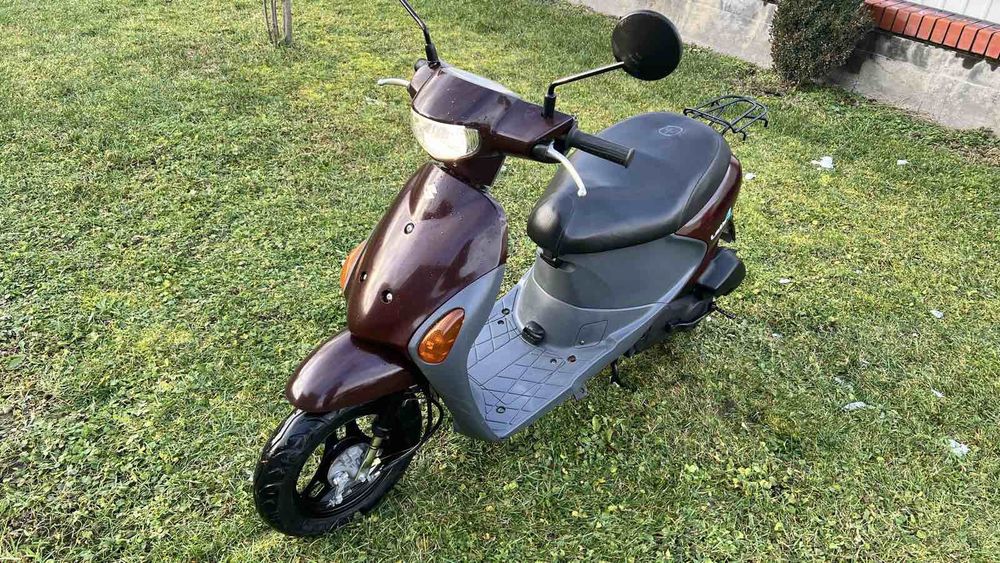 Продам скутер у созуки лец 4 у відмінному стані