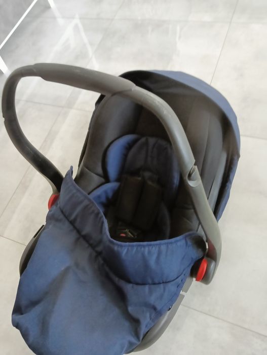 Nosidełko dla niemowlaka