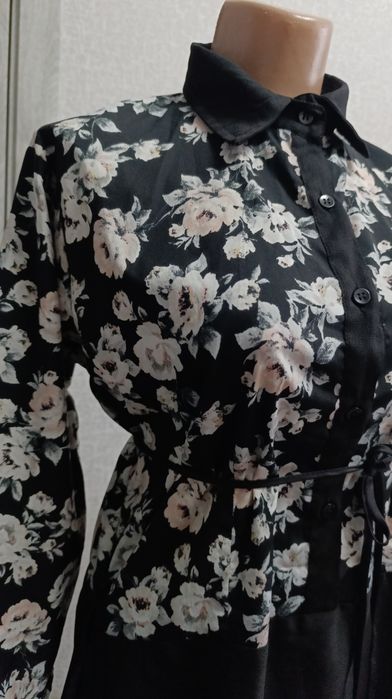 Сукня блуза з коміром і на пуговках