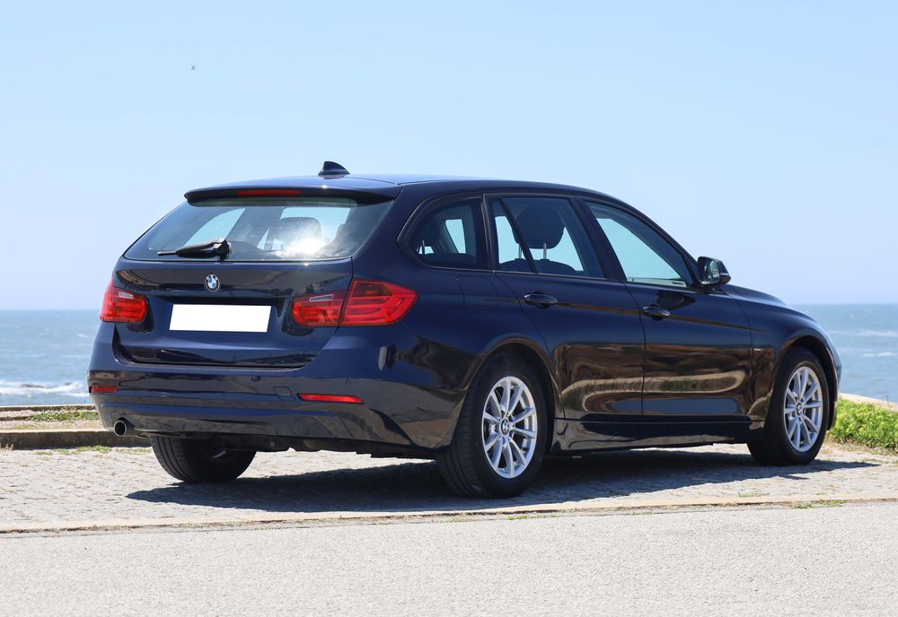 Bmw 320d Touring Auto.  - Desde 190€ /mês