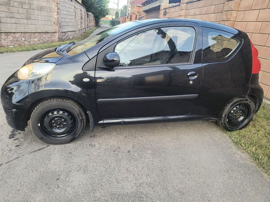 PEUGEOT 107 відмінний стан