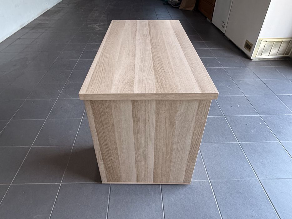 Secretária com armário