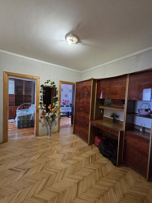 Продаж 3х кім квартири Каскад