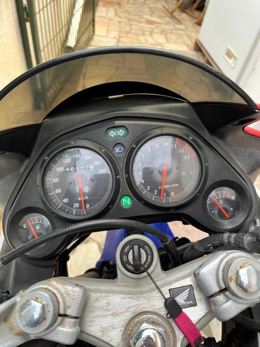 Mota Honda CBR 125 R