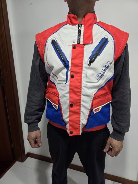 Equipamento mota enduro inclui calças e camisola