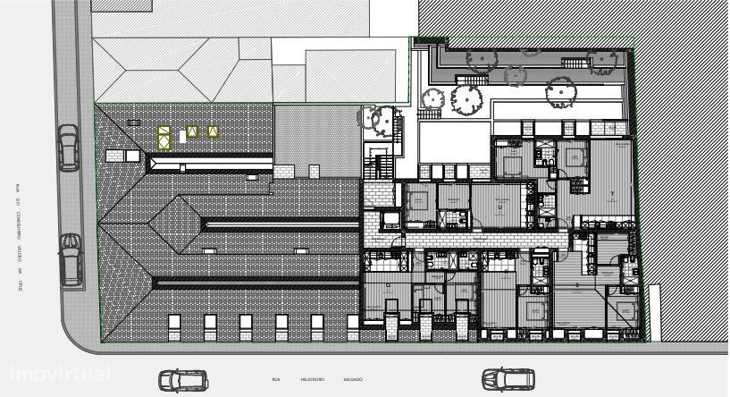 Apartamento T1 com varanda, garagem e elevador