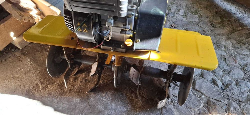 Glebogryzarka spalinowa