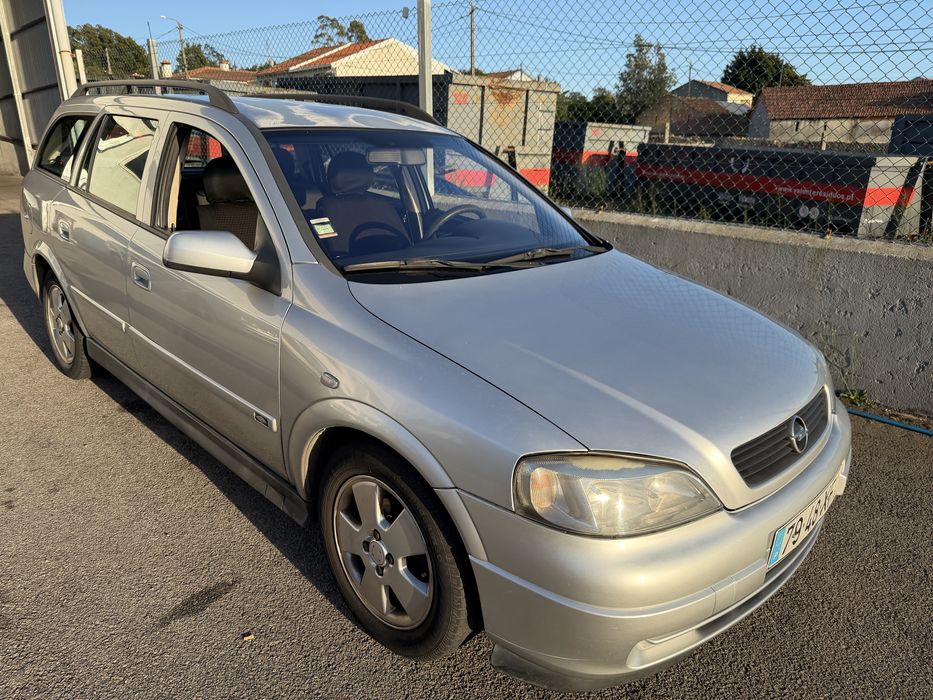 Opel astra caravan 1.4 16v