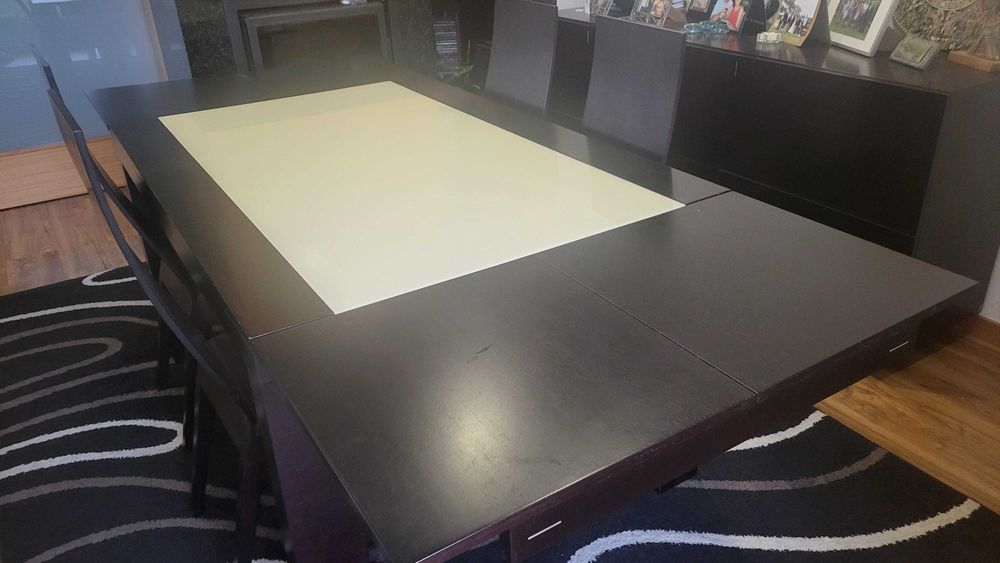 Mesa Extensível + 4 Cadeiras Las Kasas