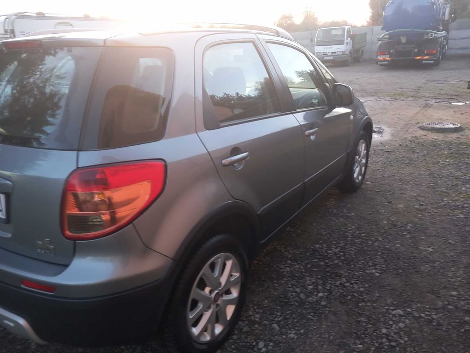 Sprzedam osobowy samochod SEDICI