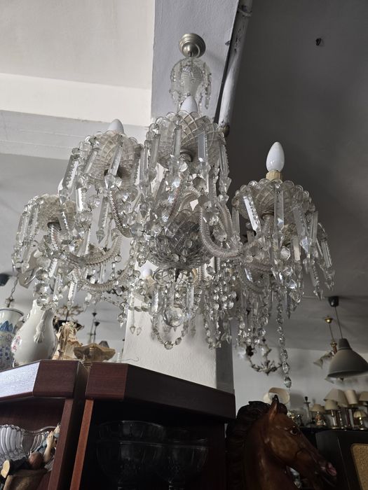 Candeeiro de teto em cristal