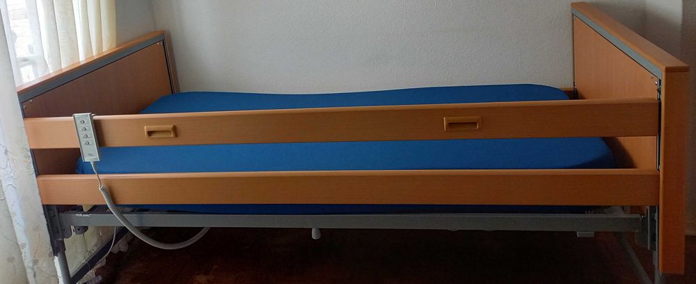 Cama articulada elétrica