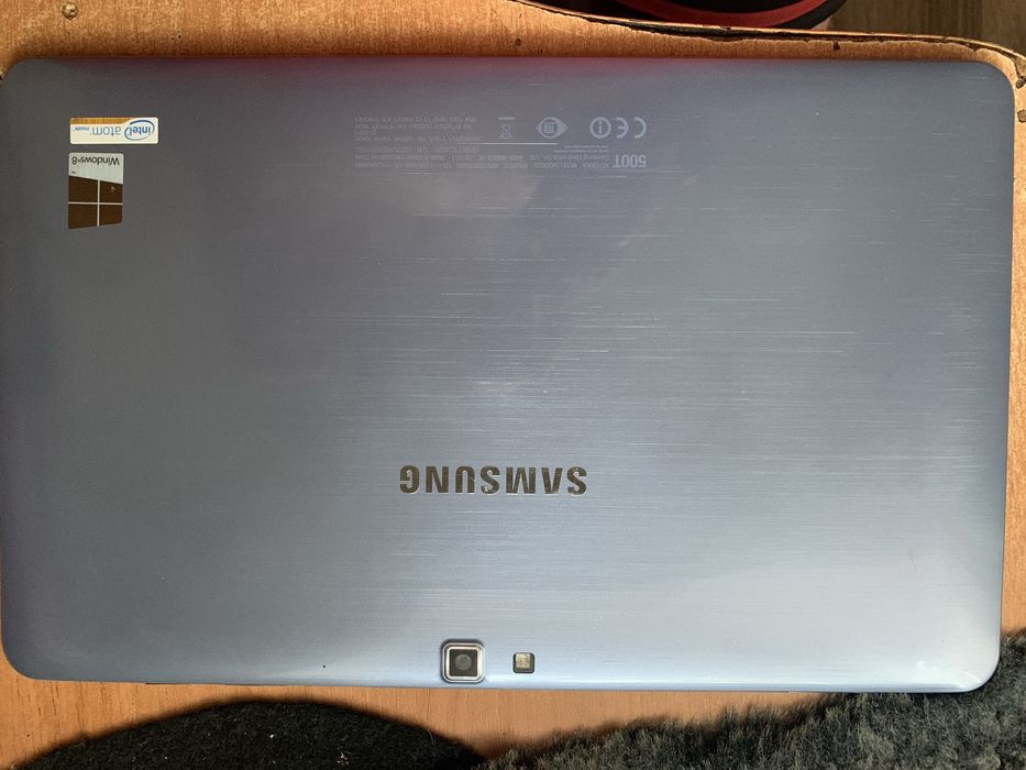 Планшет Samsung xe500T1C