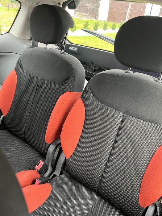 Auto citroen c2 vtr