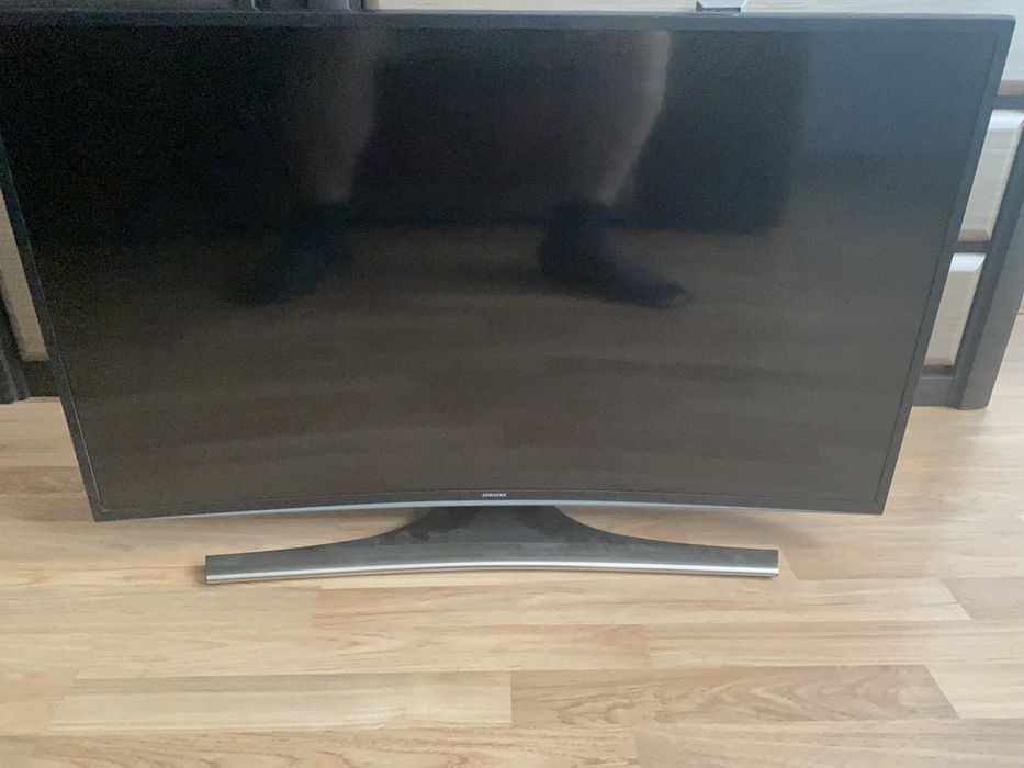 Телевизор Samsung UE40JU6500W
