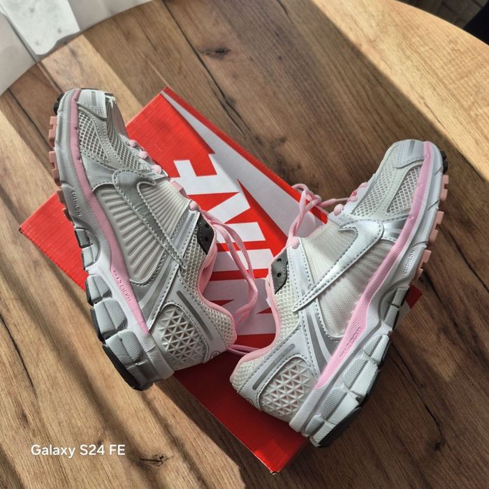 НОВІ‼️Nike Zoom Vomero 5 white / жіночі кросівки найк  37 38 39 40 41