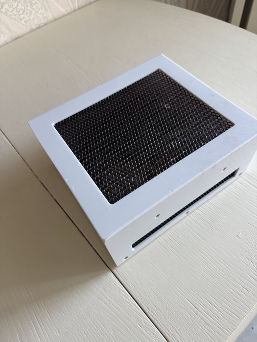 Витяжка манікюрна Air max