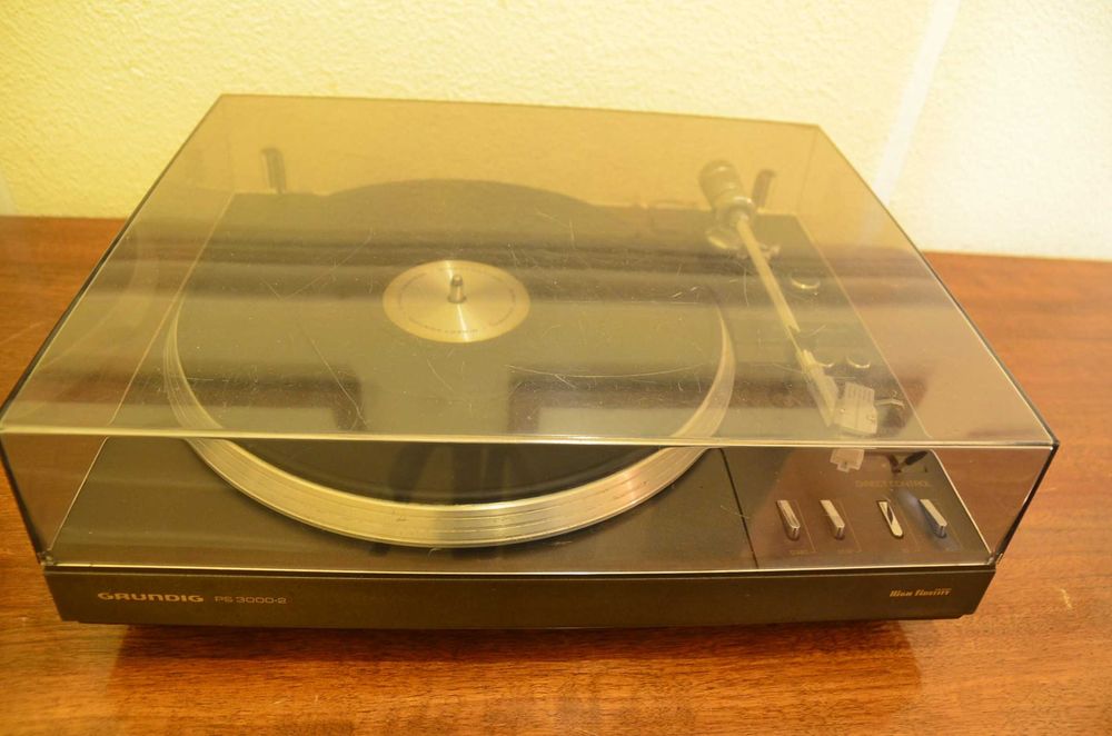 Gira Discos Grundig PS 3000-2 Automático