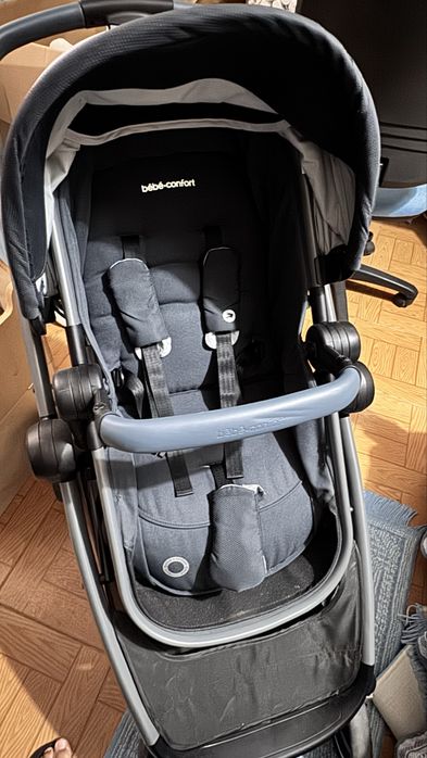 Carrinho de bébé Confort + Ovinho