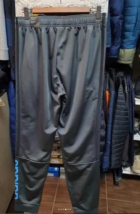 костюм Adidas оригінал М