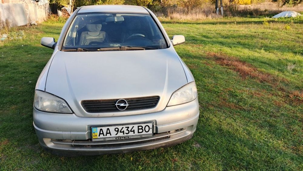 продам машину Опель Астра
