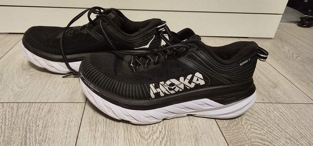 HOKA ONE ONE BONDI 7 używane rozmiar 38⅔ wkładka 24cm