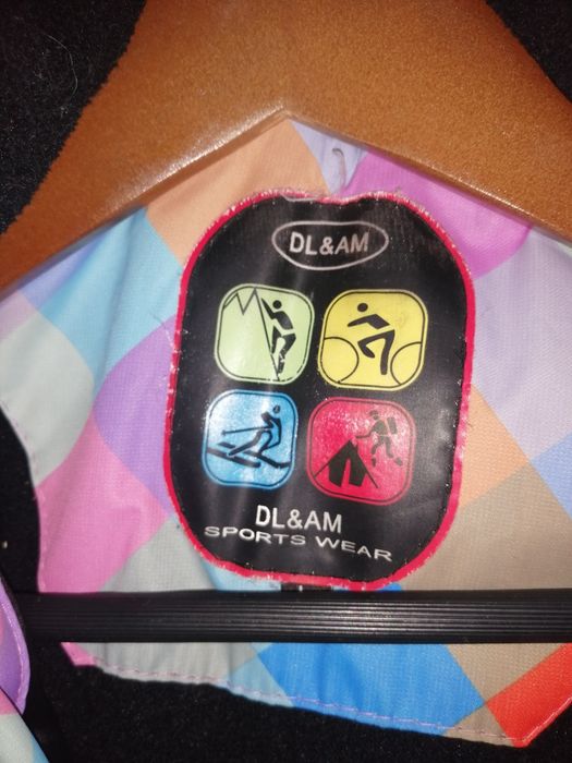 Гірськолижна куртка розмір 46-48