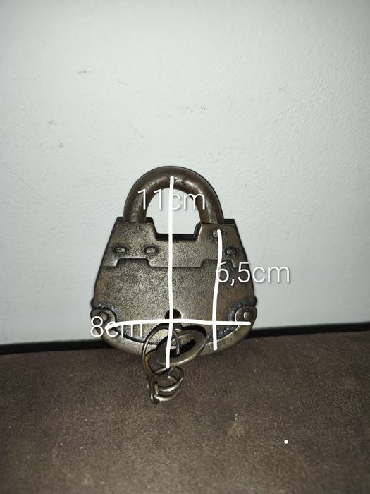 Unikatowa Stara Żeliwna Kłódka zabytkową Sprawna