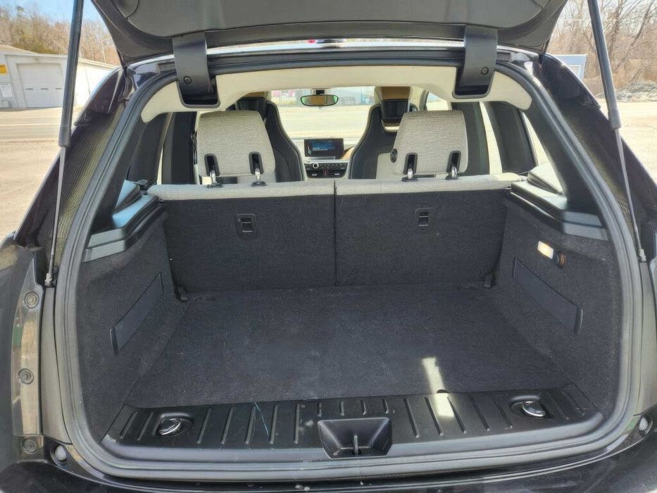 BMW i3      2014
