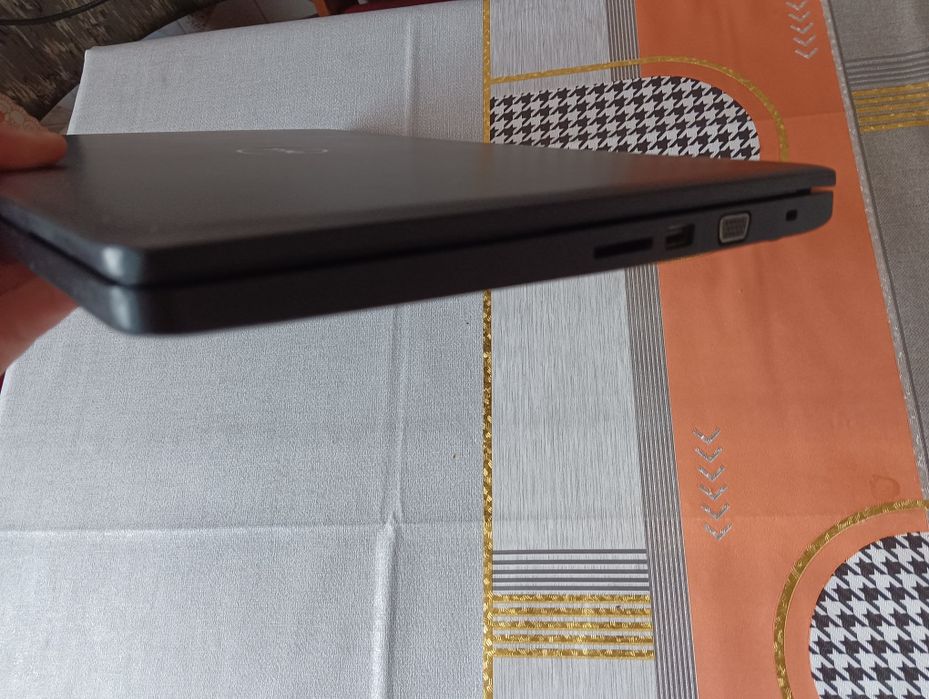 Ноутбук DELL, в чудовому стані