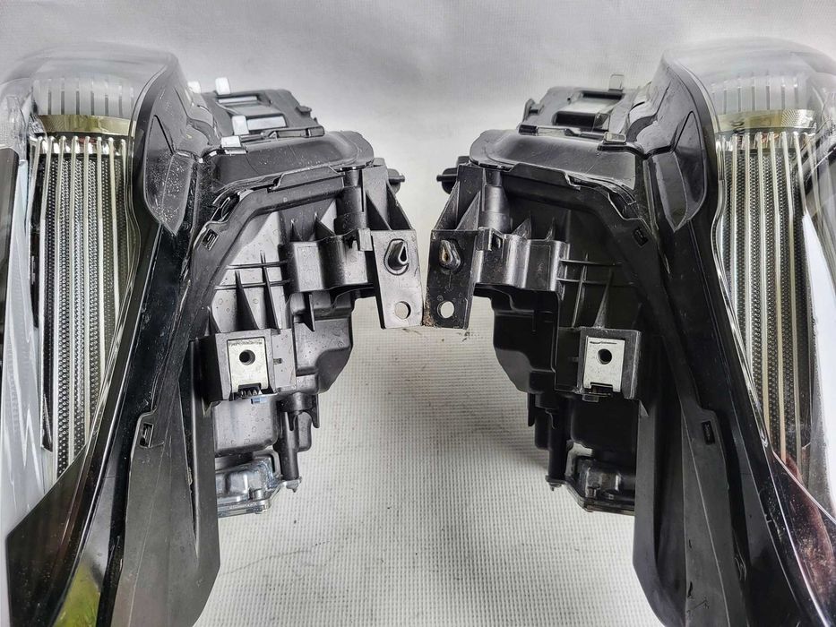 Mazda 3 Фари передні