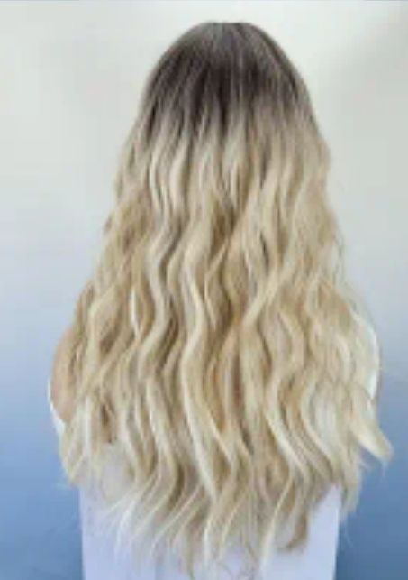 Peruka nowa włosy długie falowane