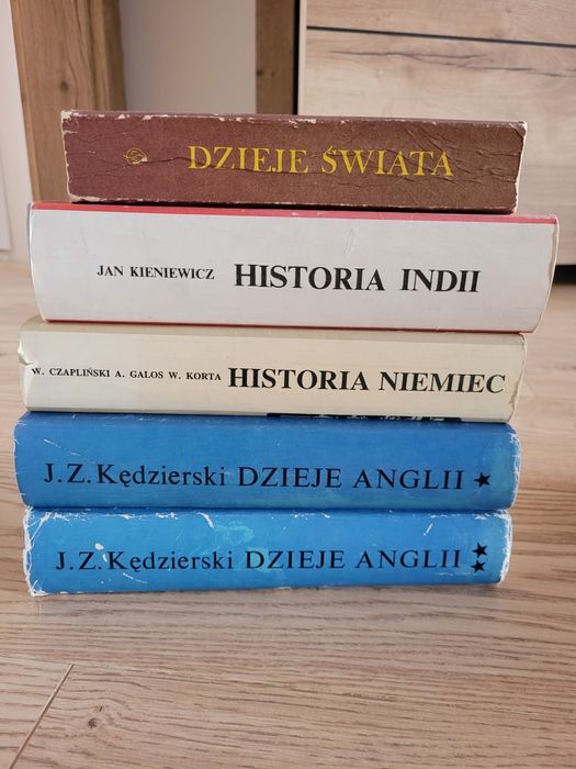 Książki na sprzedaż