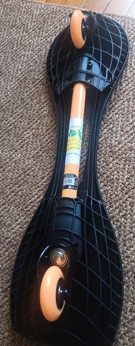 Skate Waveboard Novo