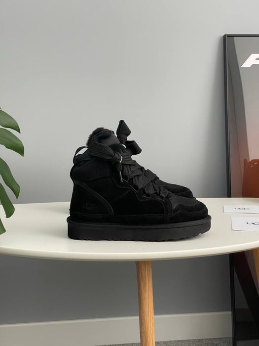 Жіночі утеплені високі  UGG Highmel Sneaker High Black