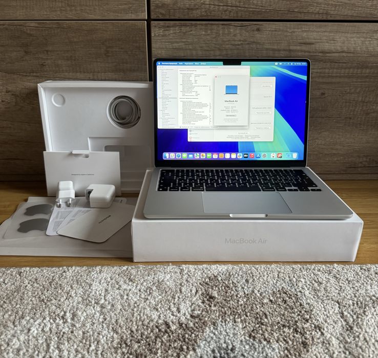 MacBook Air 13,6 M2 8/256 2023,