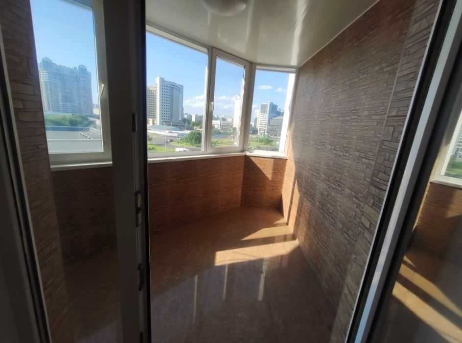 Вільна! Від власника! Продаж 4-к квартири вул. Раїси Окіпної 4. 5 пов.