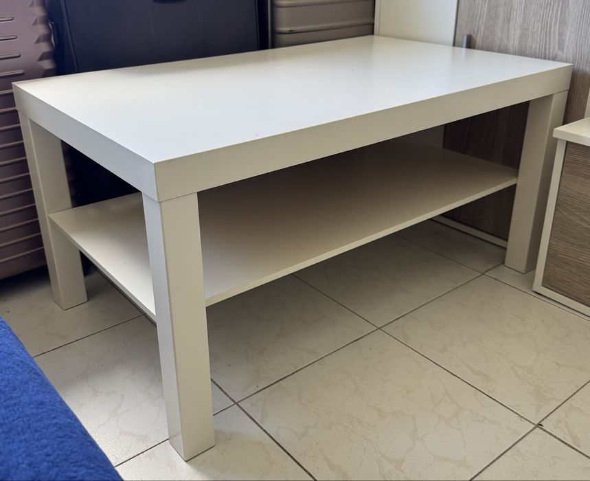 Mesa de centro branca