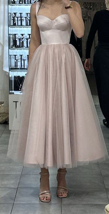 Плаття на випускний