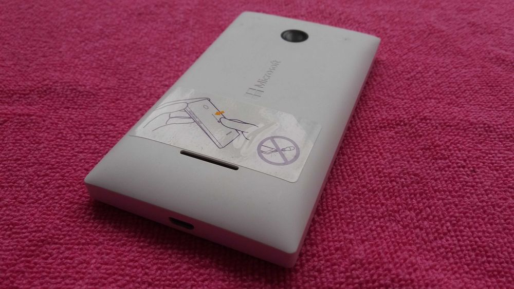 Microsoft Lumia 435