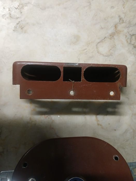 Fechadura de duas trancas em muito bom estadodo