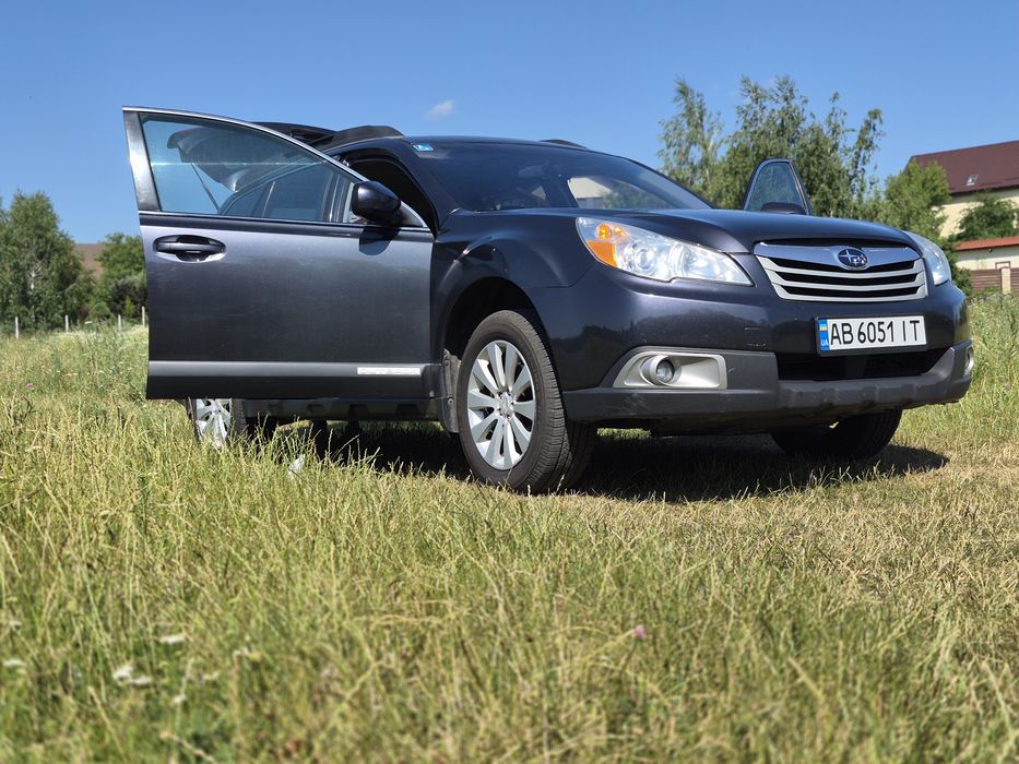 2012 Subaru Outback субару аутбек