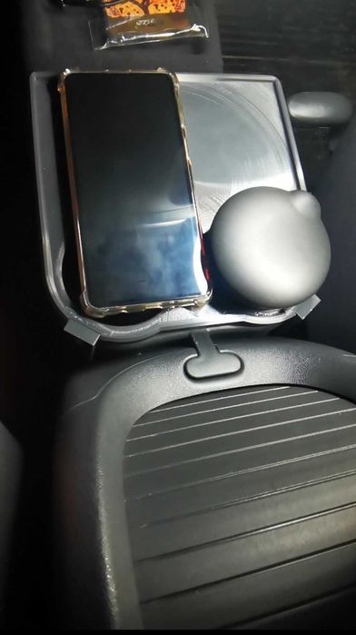 Поличка для телефона Renault Scenic 2